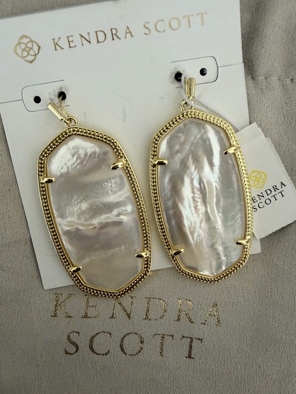 Kendra Scott Danielle Statement Earrings Ivory Mother of Pearl Gold Rope Trim